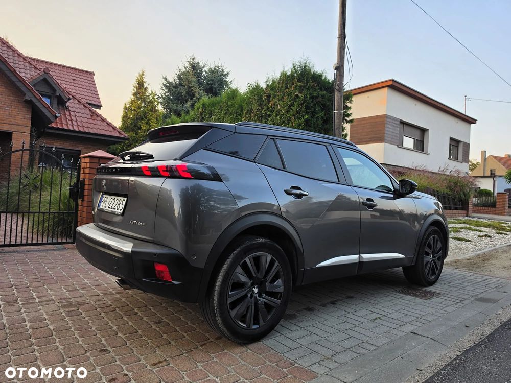 Peugeot 2008 BlueHDi 130 EAT8 GT - 28