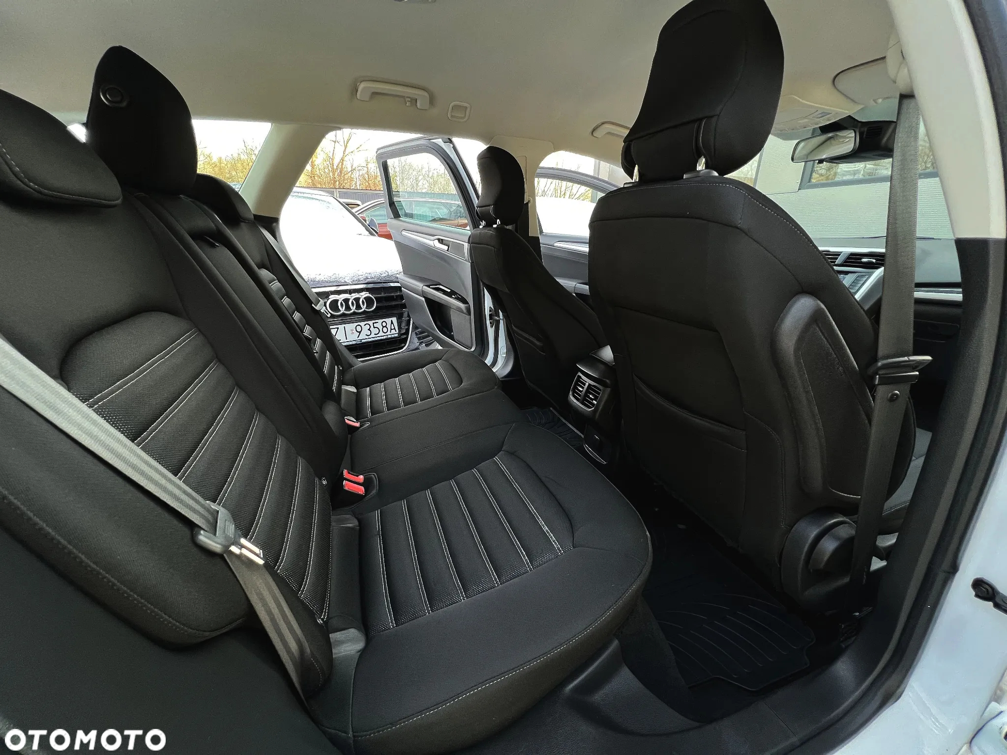 Ford Mondeo 2.0 TDCi Trend PowerShift - 20