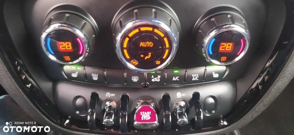 MINI Clubman One D - 16