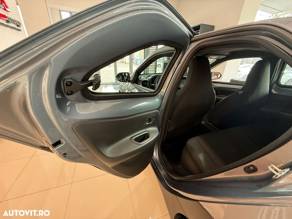 Toyota Aygo X - 9
