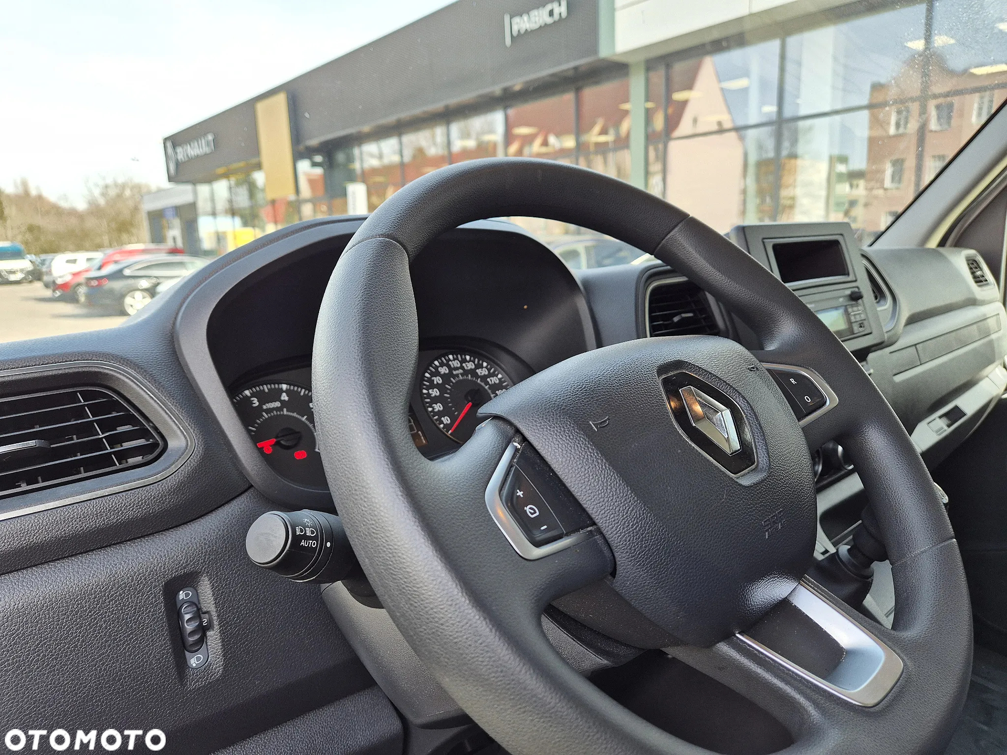Renault Master - 16