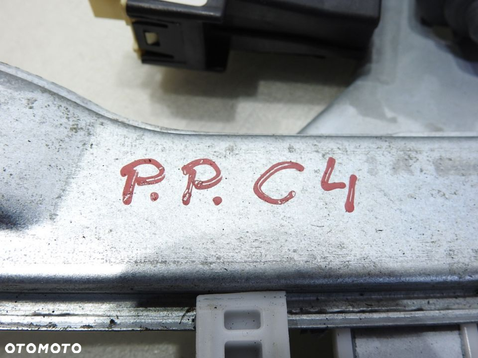 MECHANIZM PODNOŚNIK SZYBY PRAWY PRZÓD CITROEN C4 - 7
