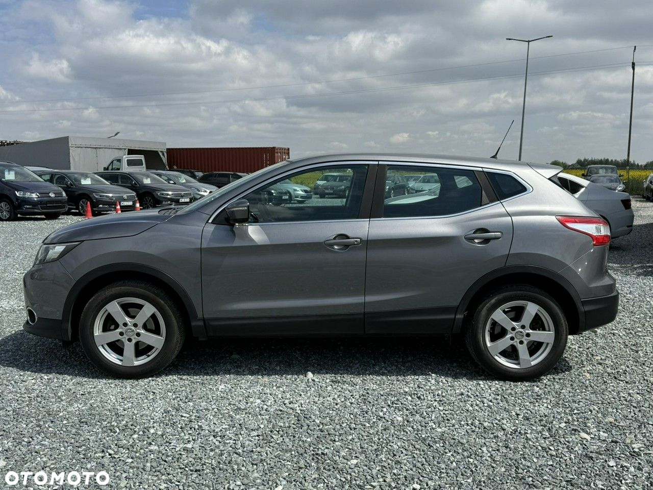 Nissan Qashqai 1.2 DIG-T N-Vision - 6