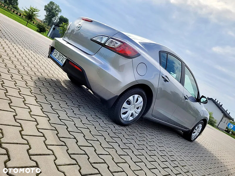 Mazda 3 1.6 Exclusive - 17