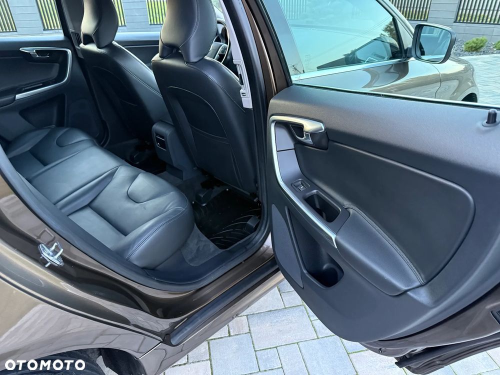 Volvo XC 60 D3 Inscription - 30