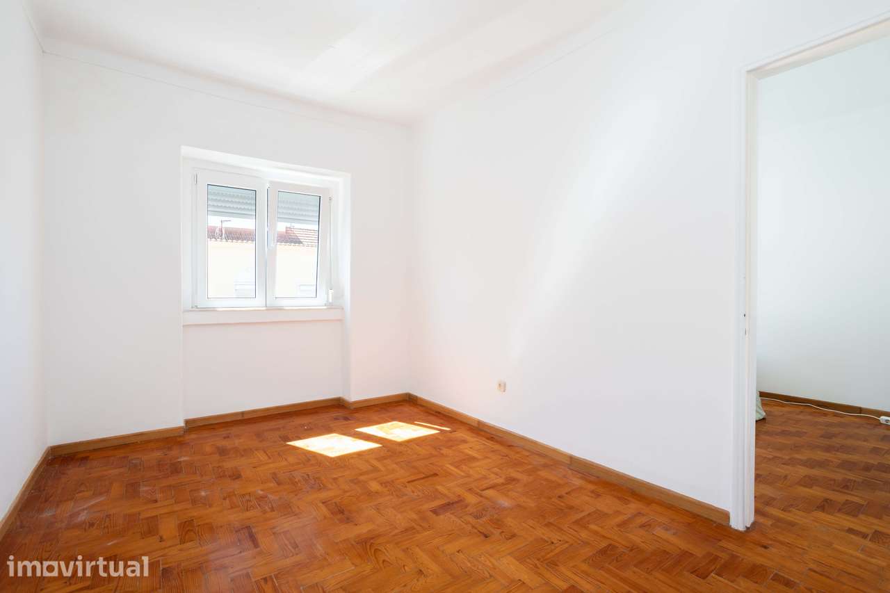 Apartamento T3 no centro de Almada - Grande imagem: 2/23