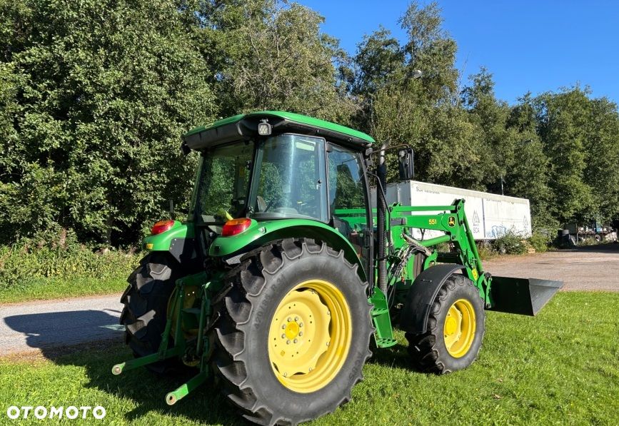 John Deere 5820 , rok 2005 , ideal stan + TUR - 8