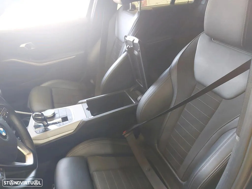 BMW 320 e Touring Corporate Edition Auto - 7