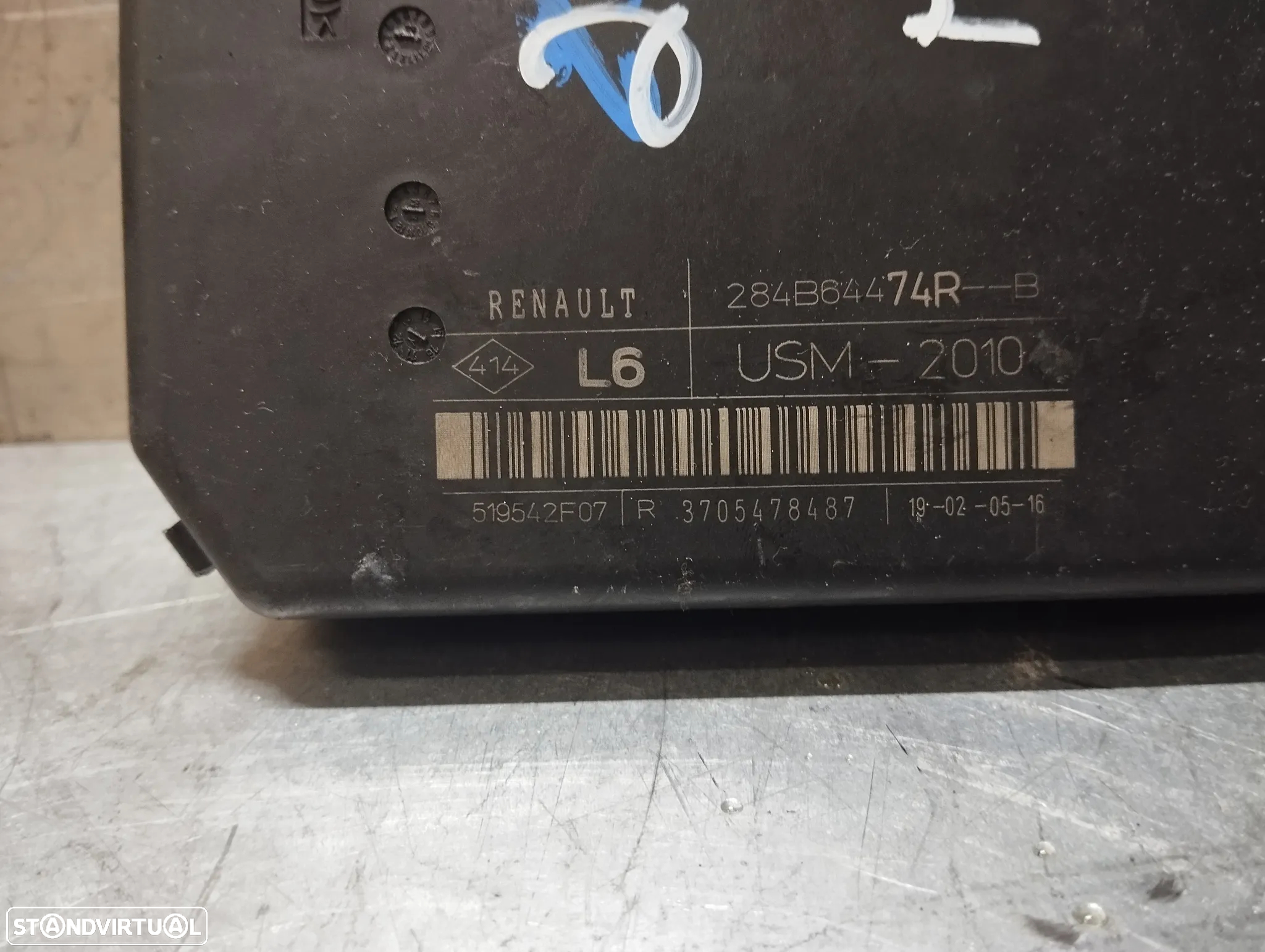 CAIXA DE FUSIVEIS USM RENAULT MASTER III / OPEL MOVANO B 284B64474R - 2