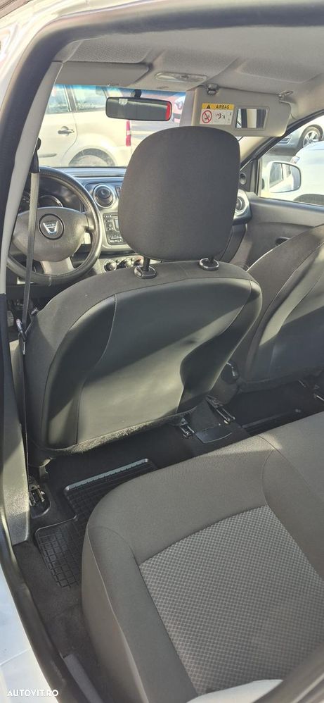 Dacia Sandero 1.5 90CP Laureate - 7