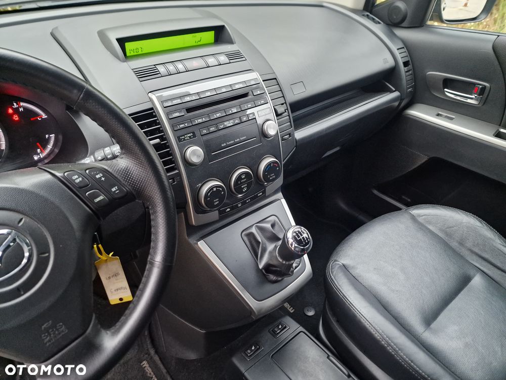 Mazda 5 - 13