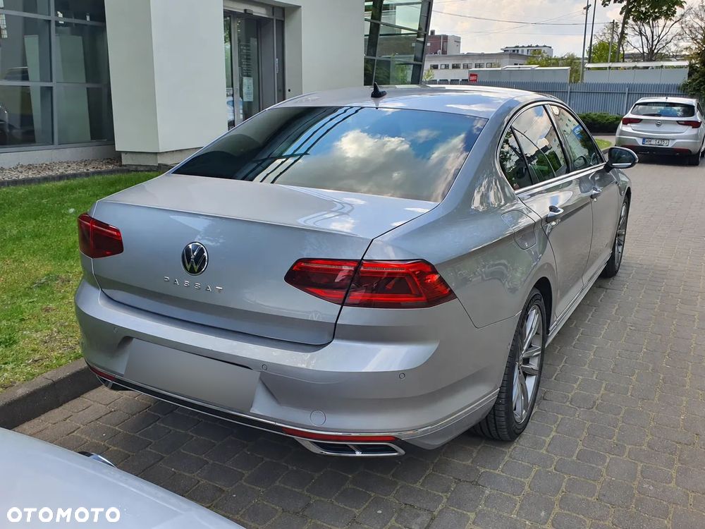 Volkswagen Passat 2.0 TSI Elegance DSG - 5