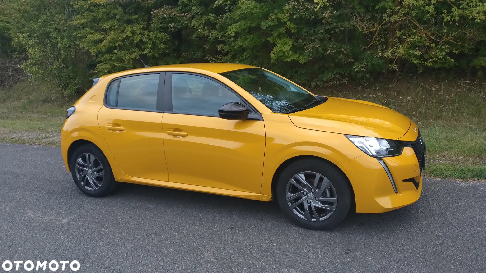 Peugeot 208 1.2 PureTech Allure S&S - 6