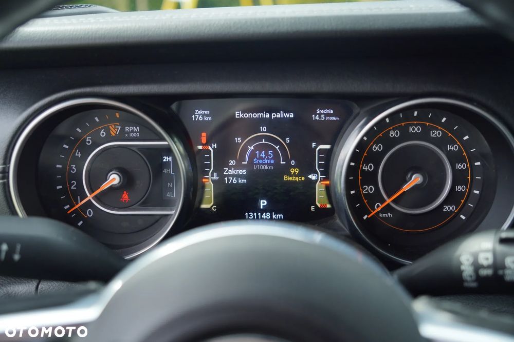 Jeep Wrangler 3.6 Unlim Sahara - 37