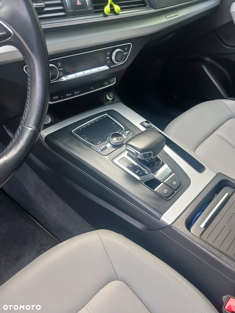 Audi Q5 40 TDI Quattro S tronic - 14