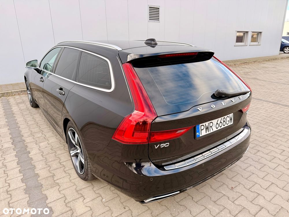 Volvo V90 T4 R-Design - 13