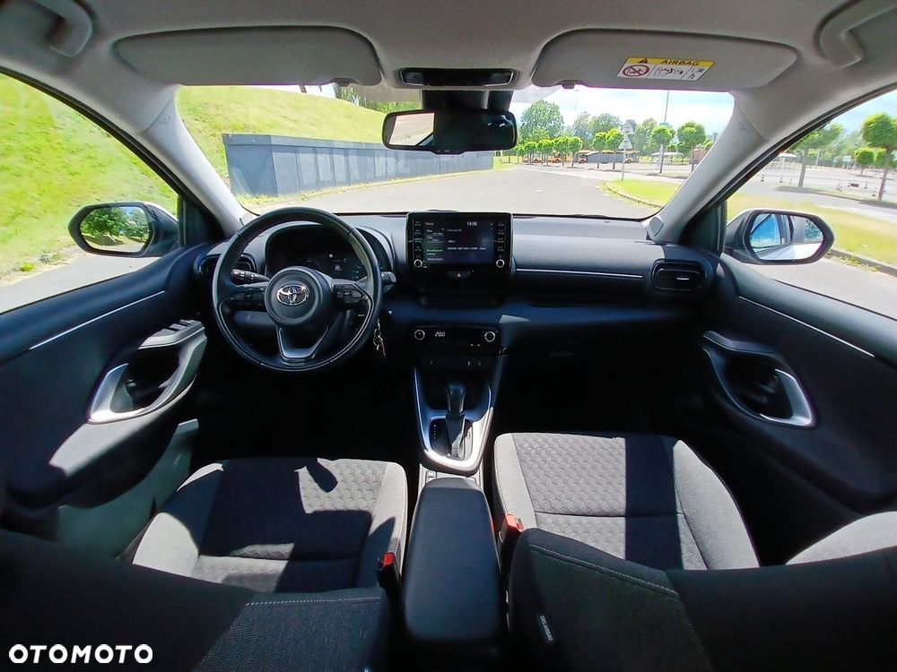 Toyota Yaris Hybrid 1.5 Comfort - 22