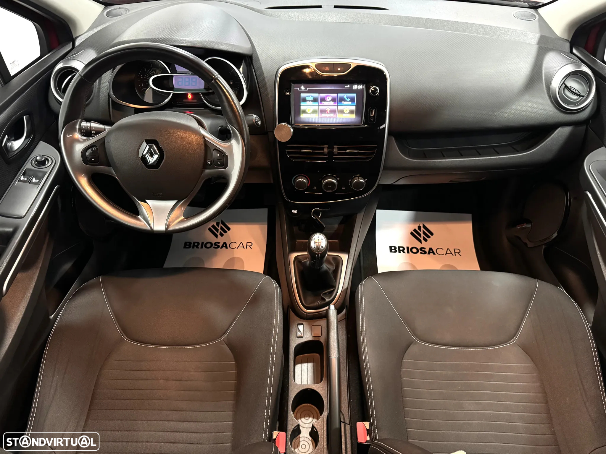 Renault Clio 1.5 dCi Dynamique S - 7