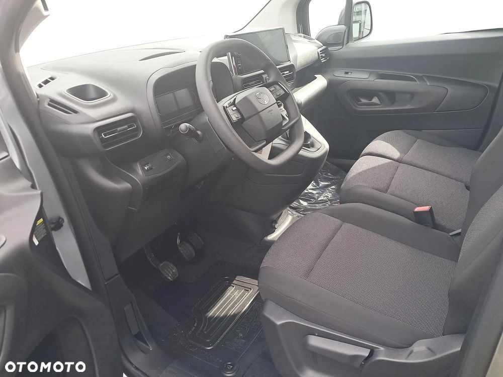 Toyota Proace city - 9