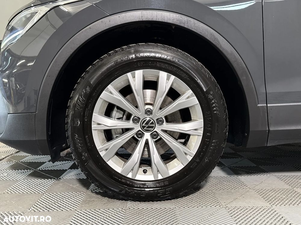 Volkswagen Tiguan - 14