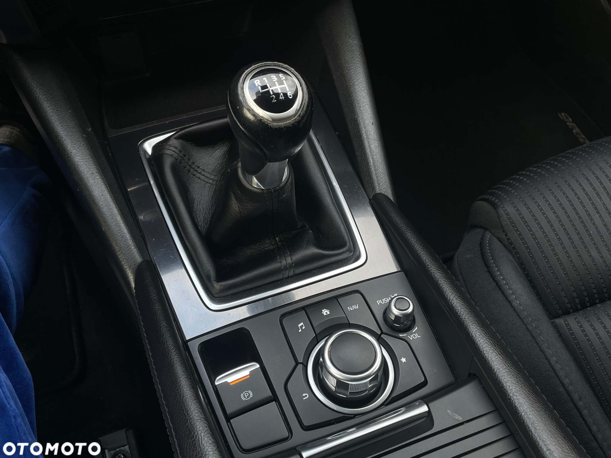 Mazda 6 2.2 Kombi SKYACTIV-D Center-Line - 14