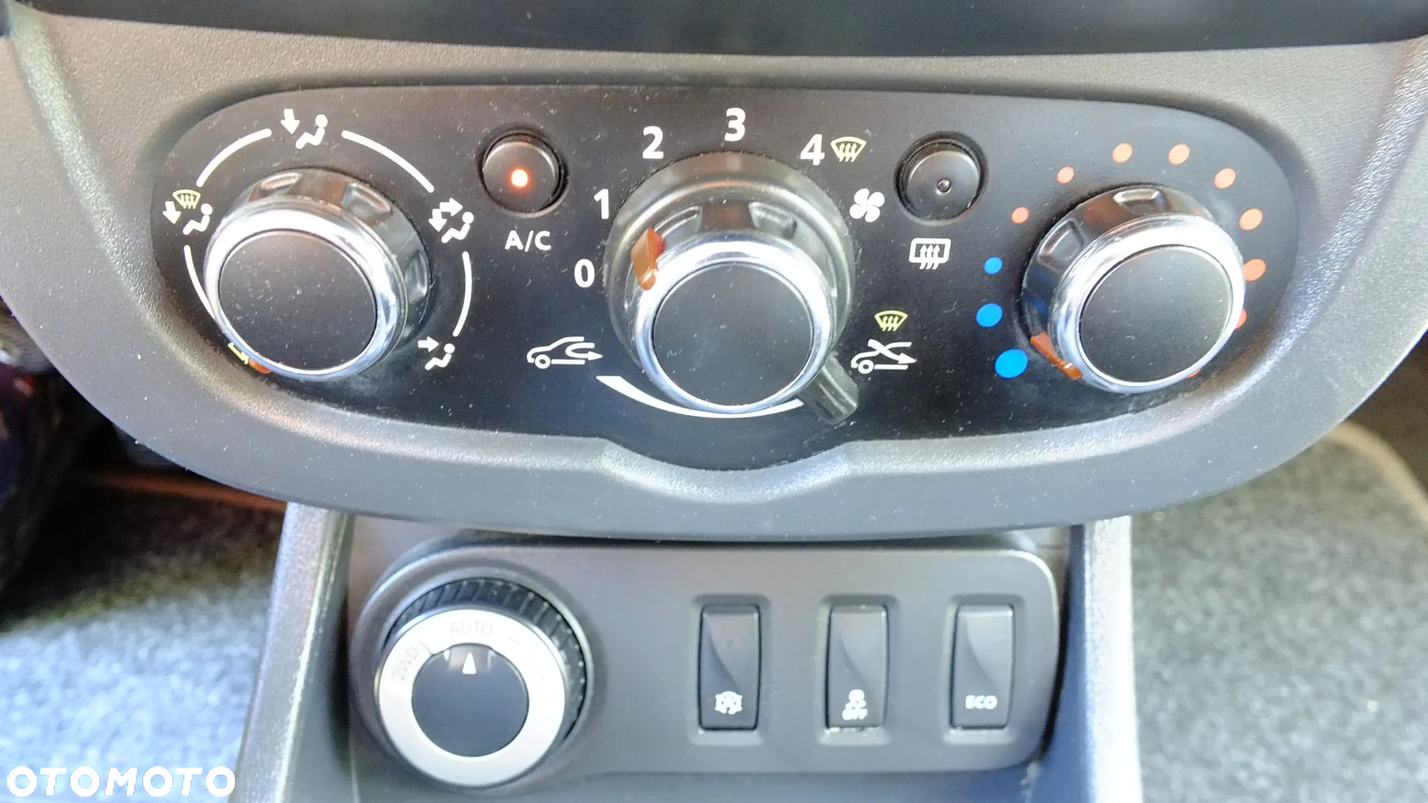 Dacia Duster 1.2 TCe Outdoor 4x4 S&S - 21