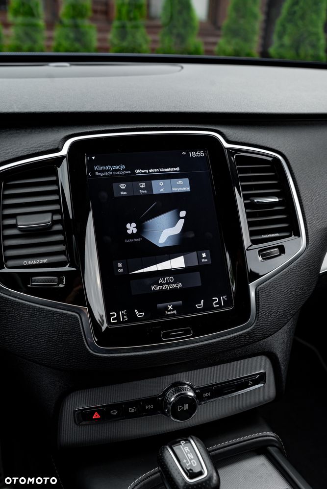 Volvo XC 90 T6 AWD R-Design - 36