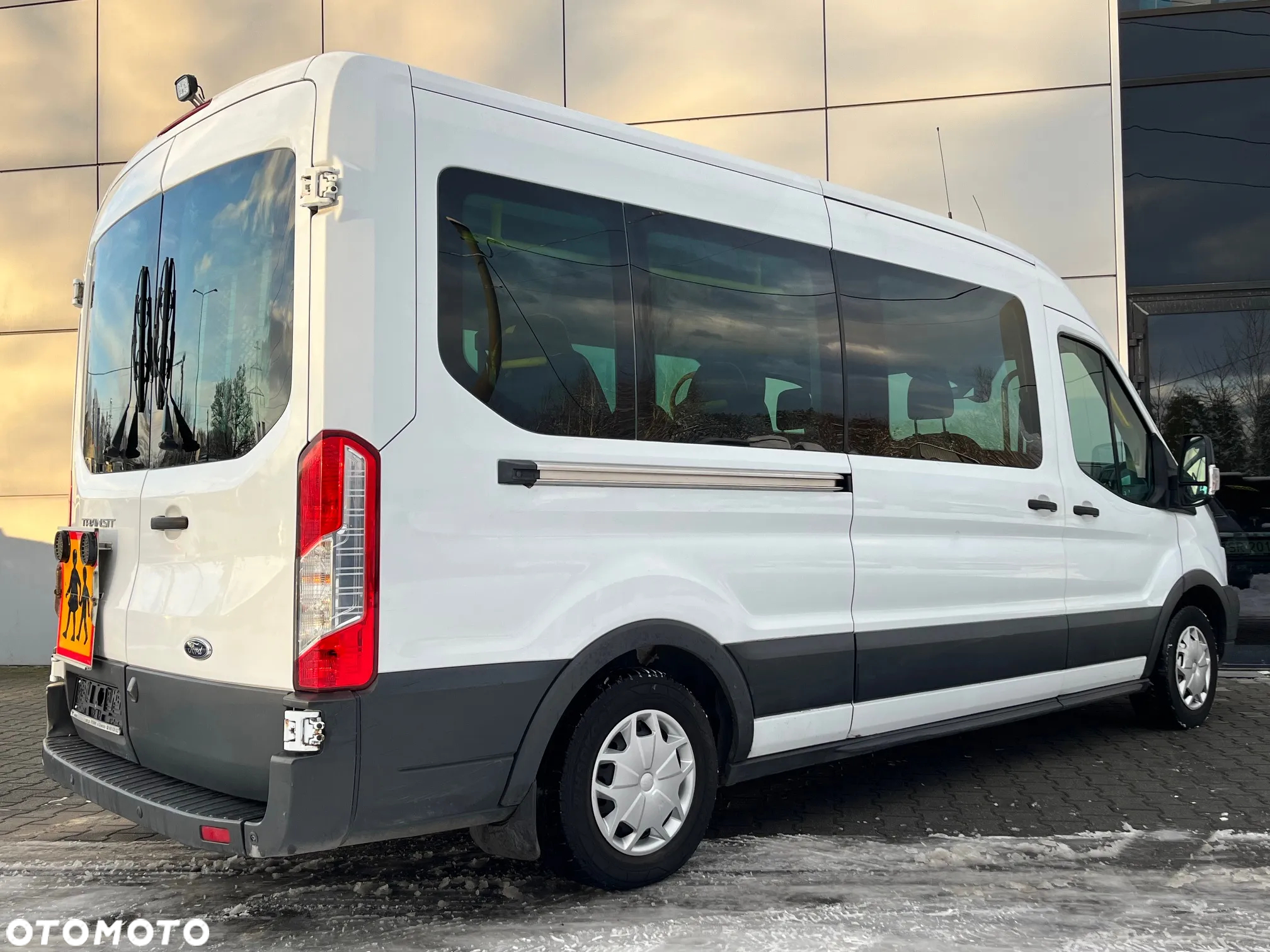 Ford Transit - 9