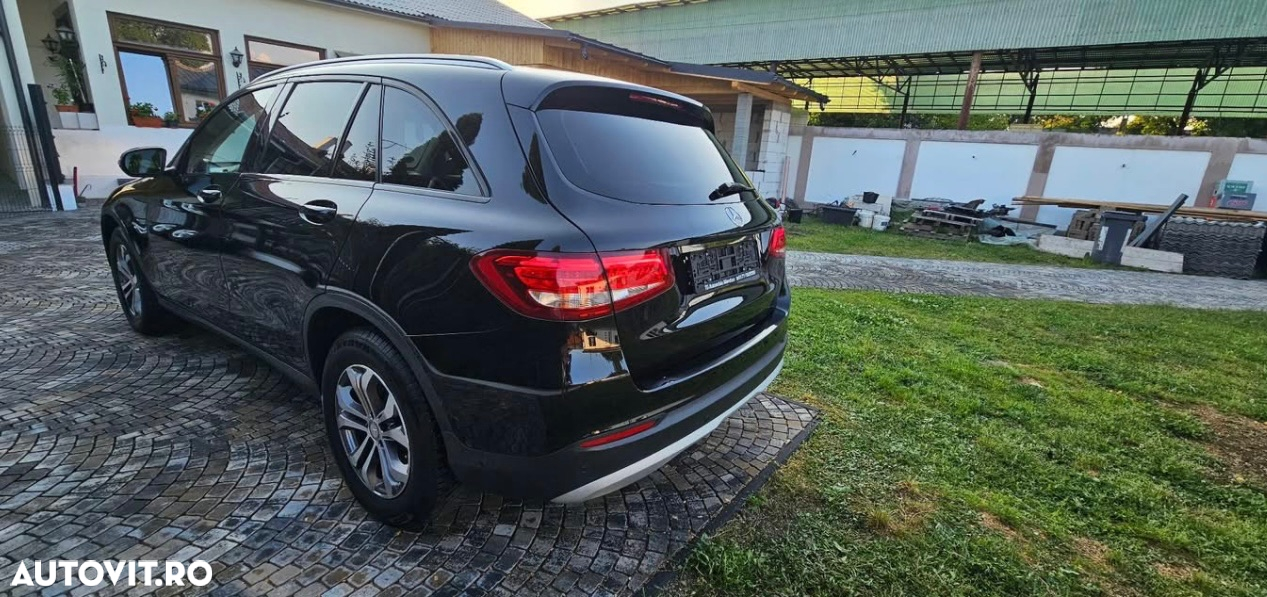 Mercedes-Benz GLC 220 d 4Matic 9G-TRONIC - 6