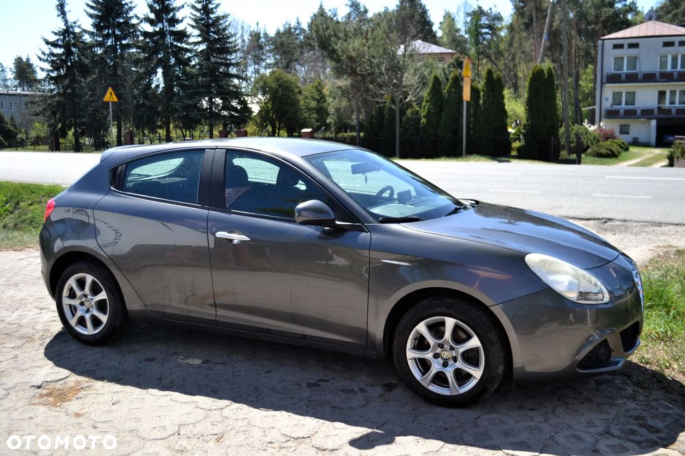 Alfa Romeo Giulietta 2.0 JTDM 20V TCT Lusso - 15