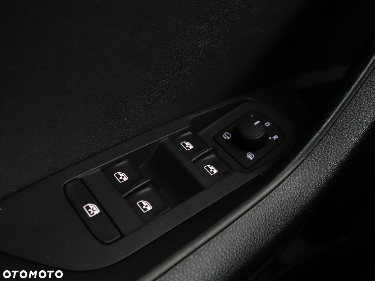 Skoda Karoq - 35
