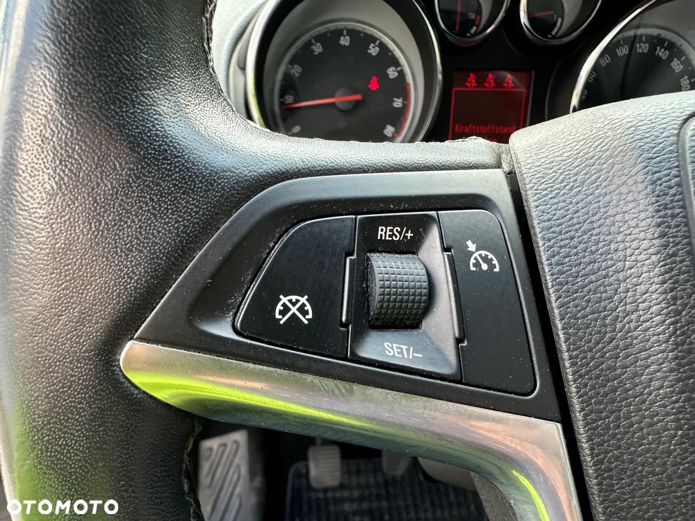 Opel Meriva - 17