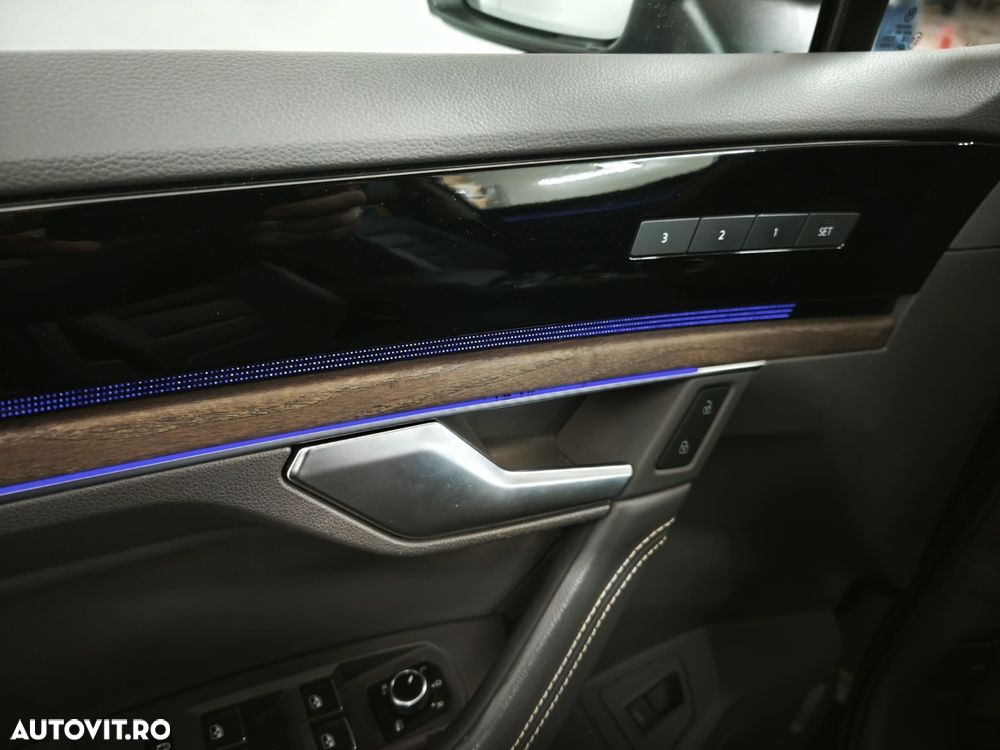 Volkswagen Touareg 3.0 V6 TDI 4Motion DPF Automatik Elegance - 10