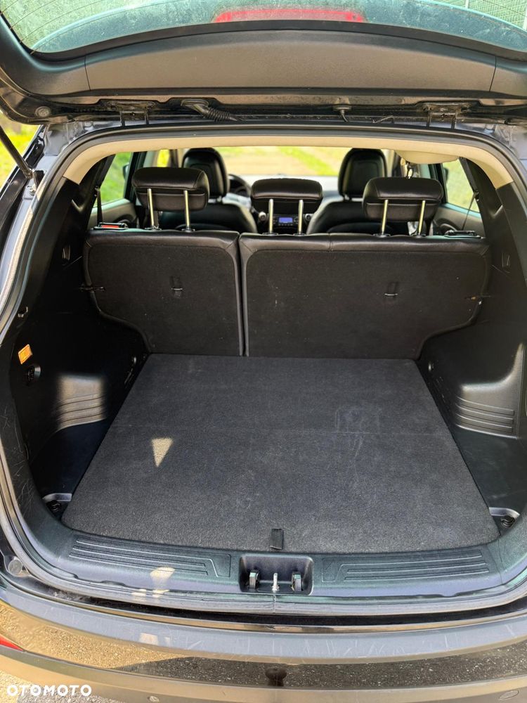 Hyundai ix35 2.0 CRDi 4WD Automatik Style - 11