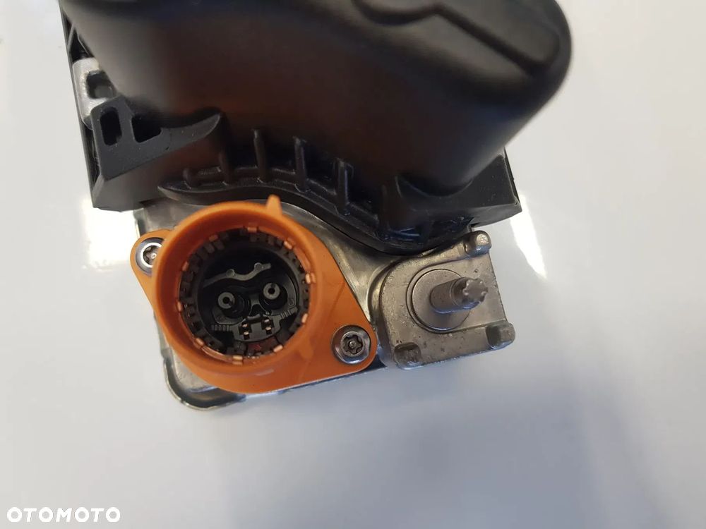 PODGRZEWACZ AKUMULATORA MERCEDES A0008358303 - 7
