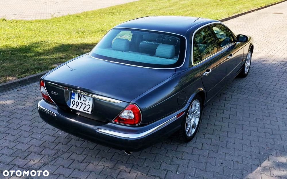 Jaguar XJ XJ8 4.2 Executive - 14