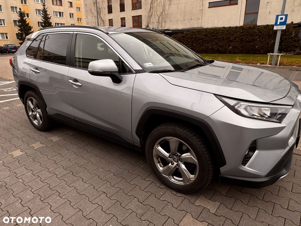 Toyota RAV4 - 3