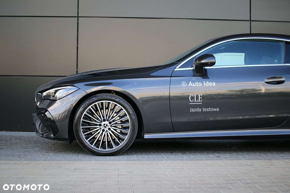 Mercedes-Benz CLE - 10