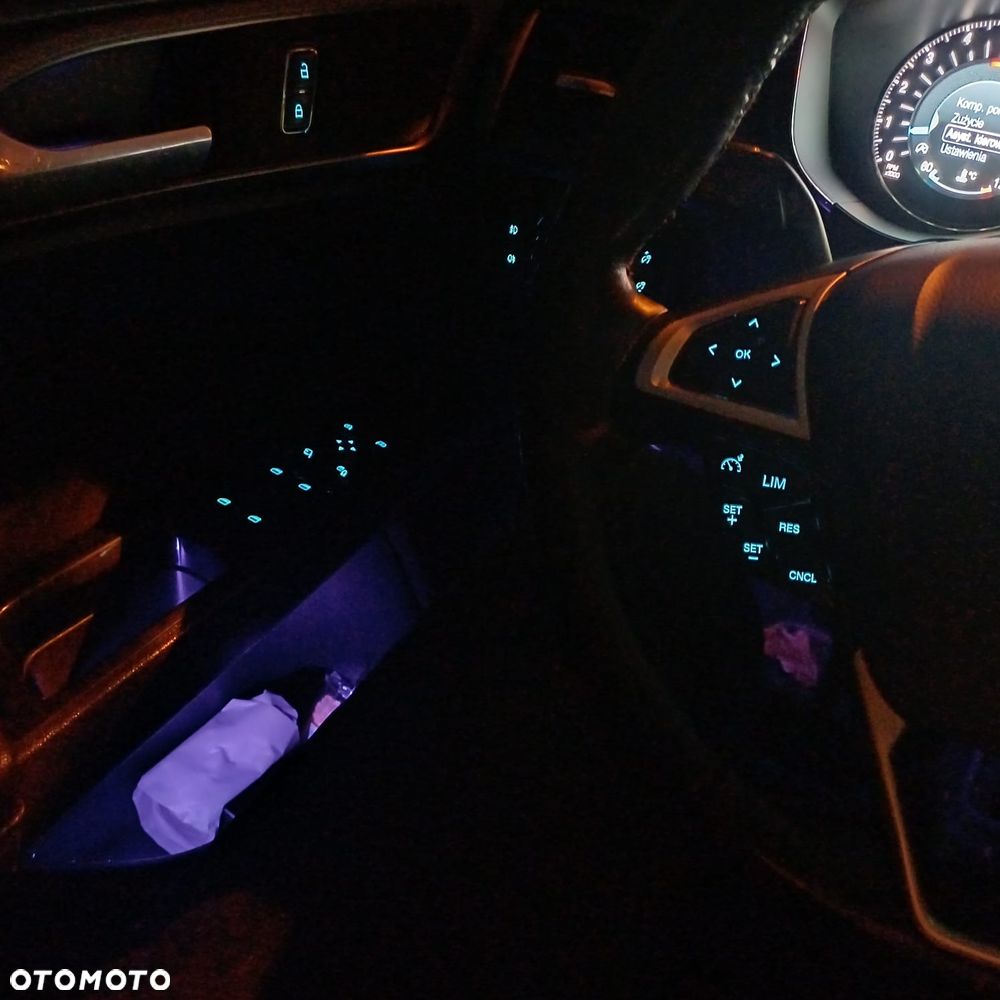 Ford Mondeo 2.0 TDCi Titanium - 19