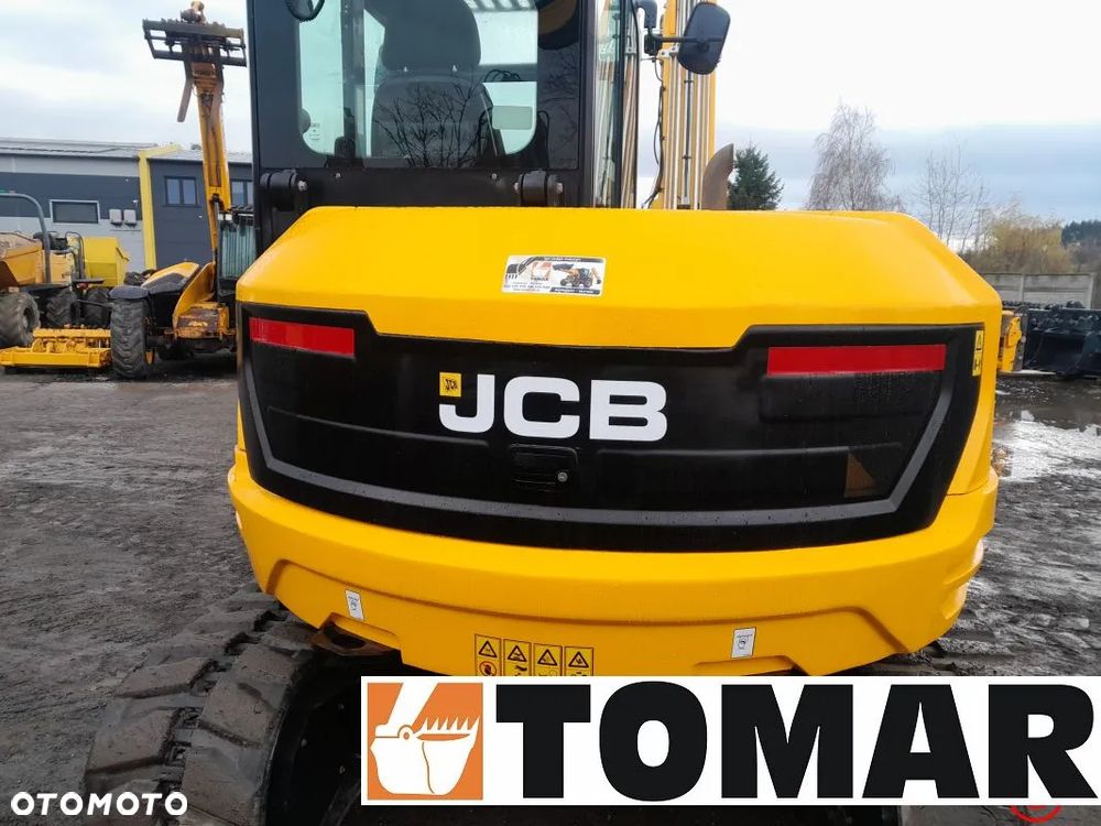JCB 86C-2 - 12