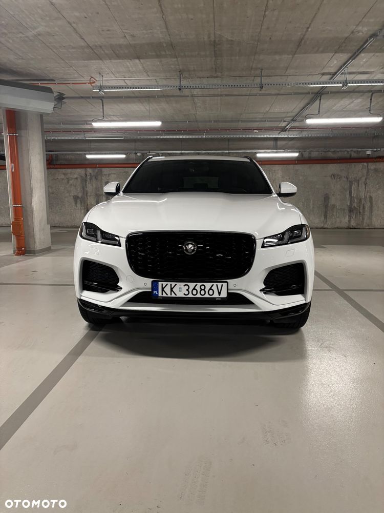 Jaguar F-Pace - 8