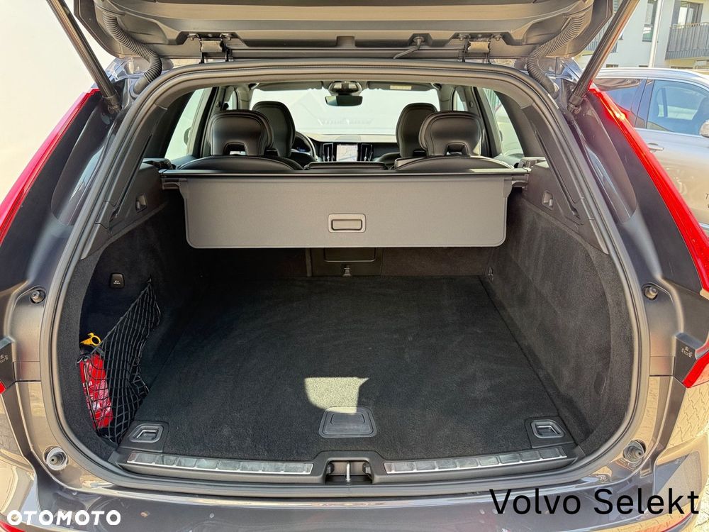 Volvo XC 60 - 30