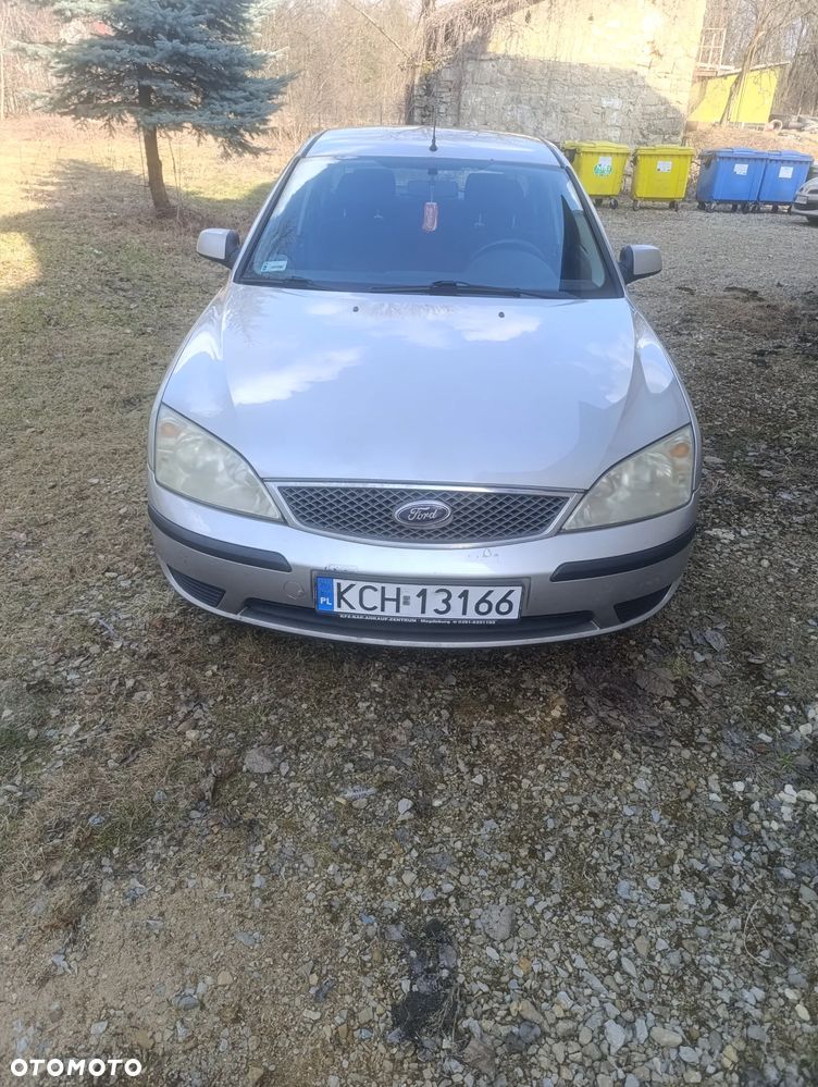 Ford Mondeo 1.8 Ambiente - 5