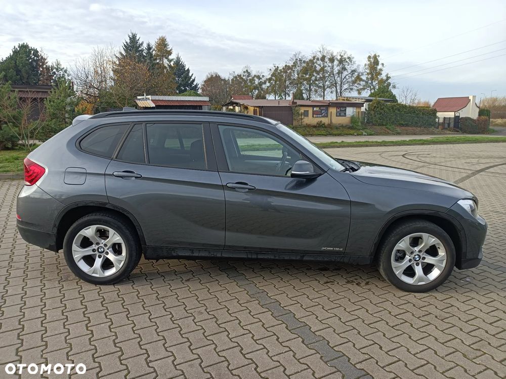 BMW X1 xDrive18d xLine - 3