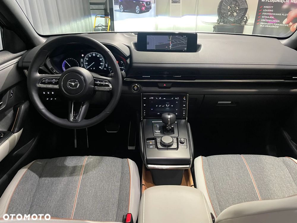 Mazda MX-30 PHEV Makoto - 17