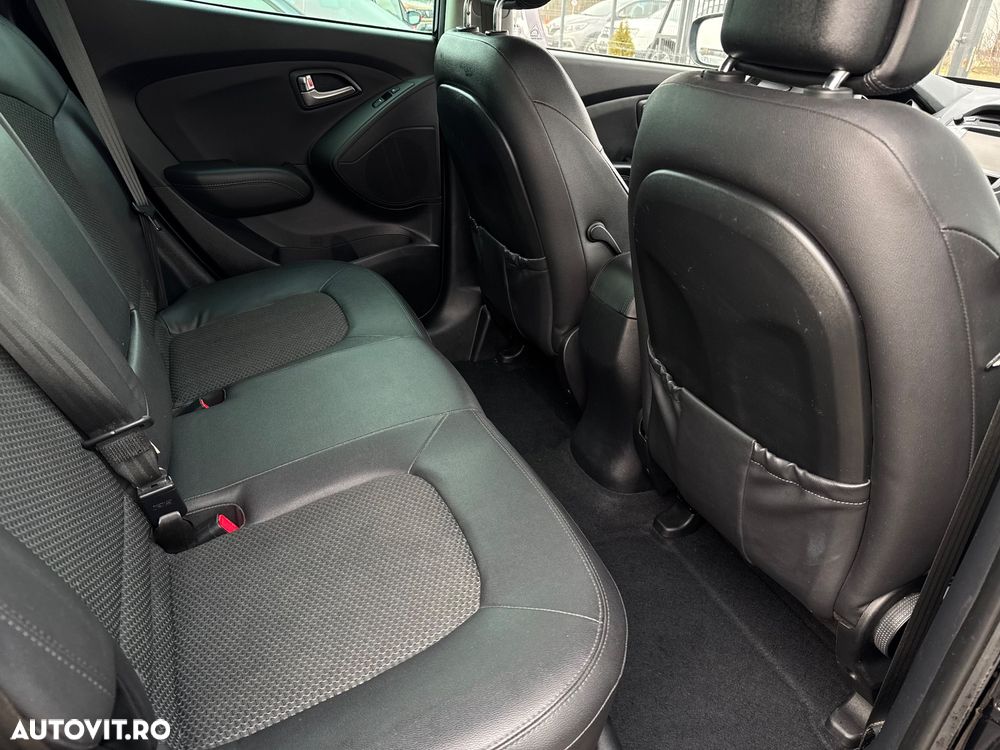 Hyundai ix35 1.7 CRDI 2WD blue Finale - 12