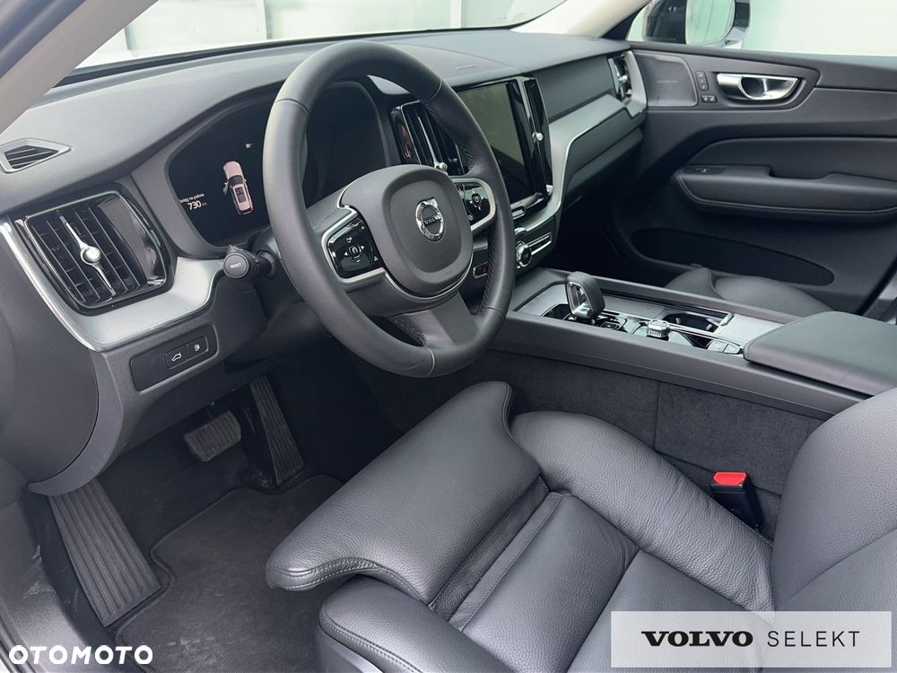 Volvo XC 60 T6 Plug-In Hybrid AWD Plus Dark - 12