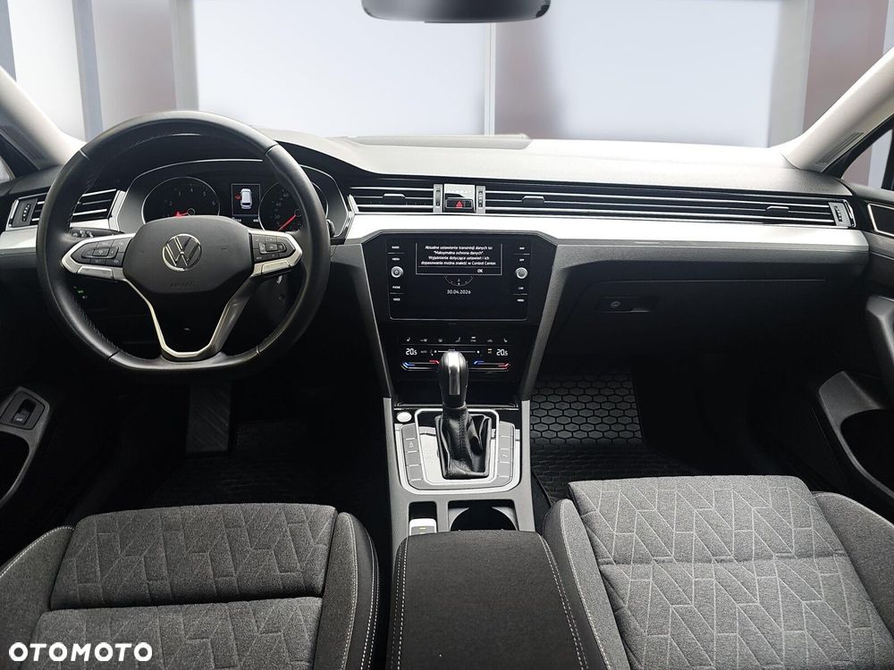 Volkswagen Passat Variant 1.5 TSI EVO Business DSG - 8
