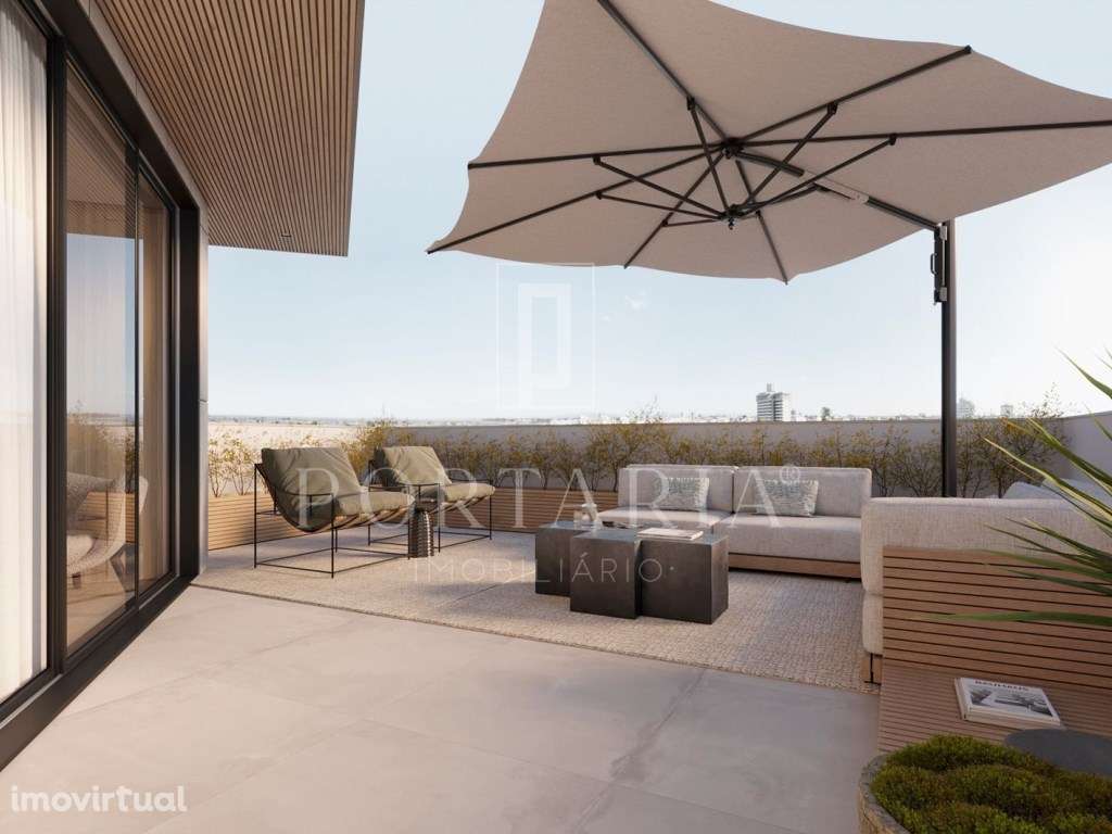 Penthouse com piscina no centro de Aveiro - Grande imagem: 5/35