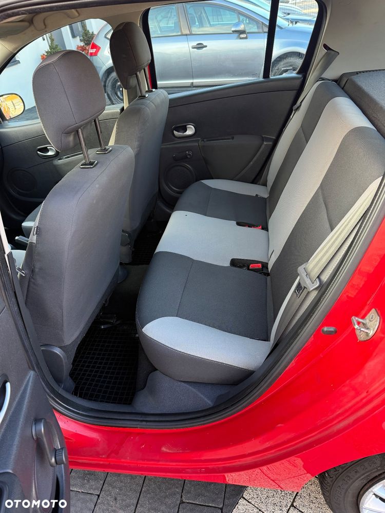 Renault Clio 1.2 16V Alize Euro5 - 17